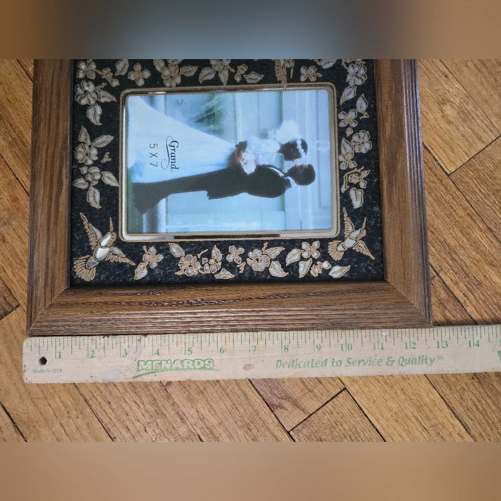 Vintage Grand 5x7 Wood Etched Glass Picture Frame Hummingbirds Flowers